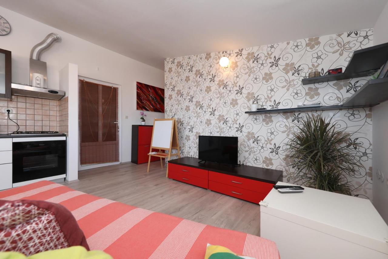Apartment Zanov Preko Bagian luar foto