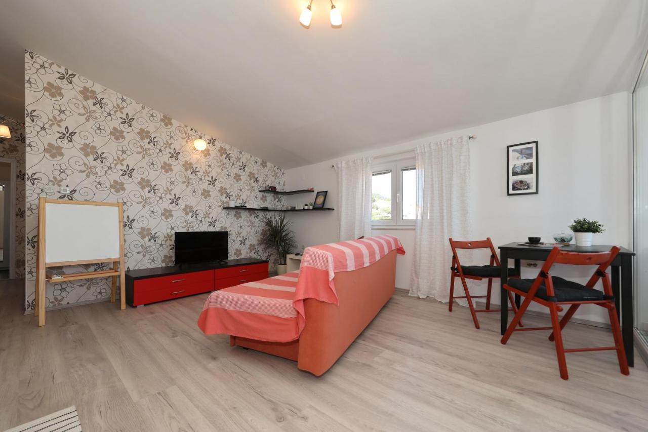 Apartment Zanov Preko Bagian luar foto